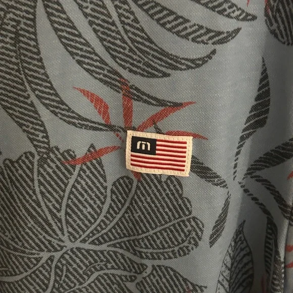 travis mathew Hawaiian Golf Shirt Polo Red Letter Day Peru USA Flag Performance